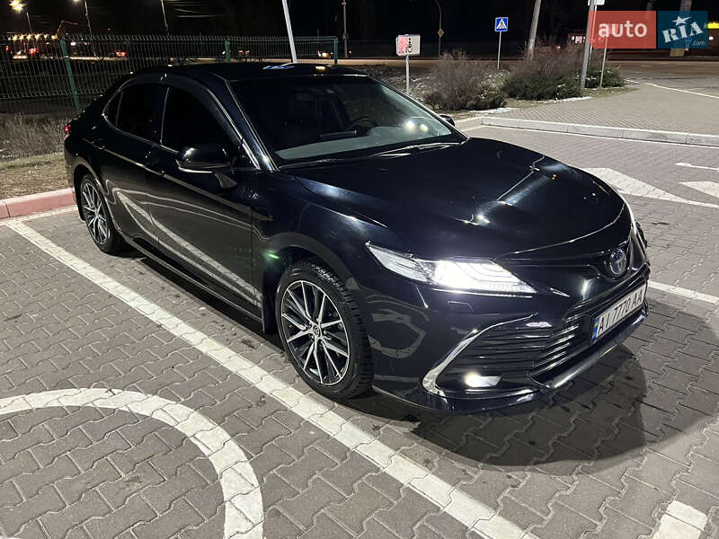 Toyota Camry 2023