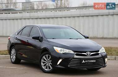 Седан Toyota Camry 2015 в Києві