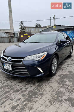 Седан Toyota Camry 2016 в 