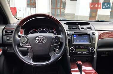 Седан Toyota Camry 2013 в Белой Церкви