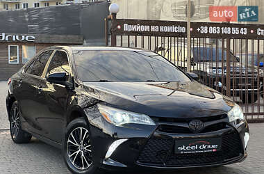 Седан Toyota Camry 2015 в Одесі