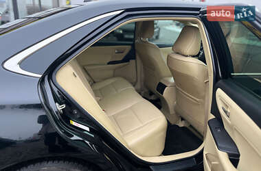 Седан Toyota Camry 2017 в 