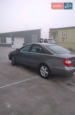 Седан Toyota Camry 2003 в 