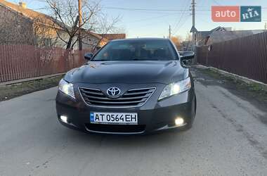 Седан Toyota Camry 2007 в Надворной