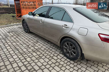 Седан Toyota Camry 2006 в 
