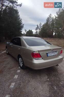 Седан Toyota Camry 2006 в Черкасах