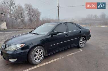 Седан Toyota Camry 2005 в 