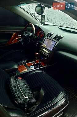 Седан Toyota Camry 2007 в  фото 4 Седан Toyota Camry 2007 в