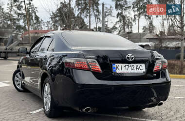 Седан Toyota Camry 2008 в Києві