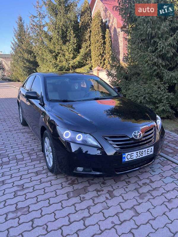 Седан Toyota Camry 2007 в Чернівцях