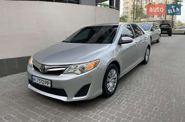 Седан Toyota Camry 2013 в Броварах