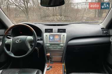 Седан Toyota Camry 2007 в Дніпрі