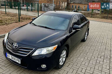 Седан Toyota Camry 2011 в 