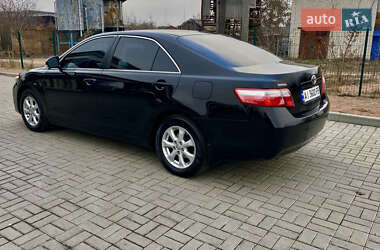 Седан Toyota Camry 2011 в 