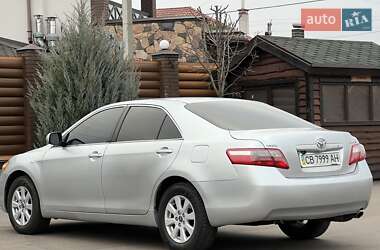 Седан Toyota Camry 2006 в Києві