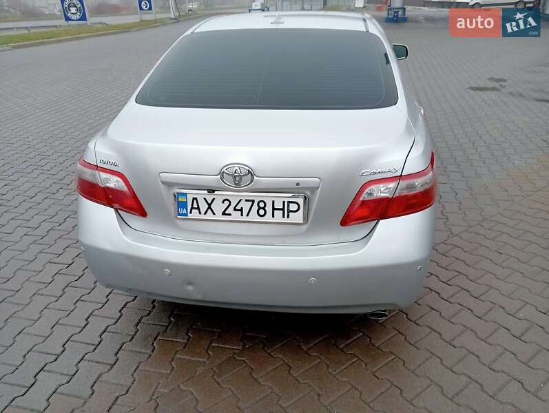 Седан Toyota Camry 2008 в Харкові