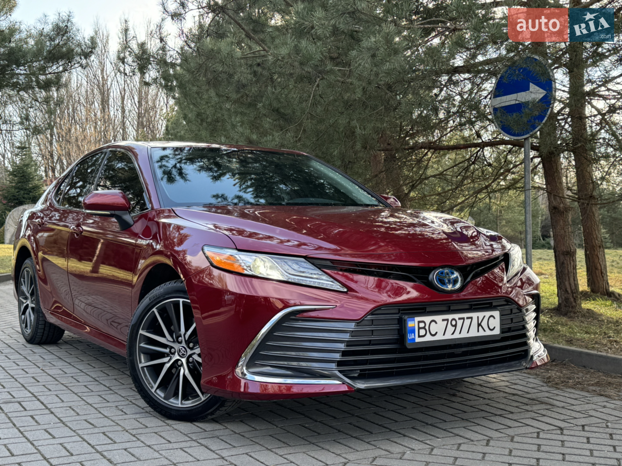 2021 Toyota Camry - мініатюра 17