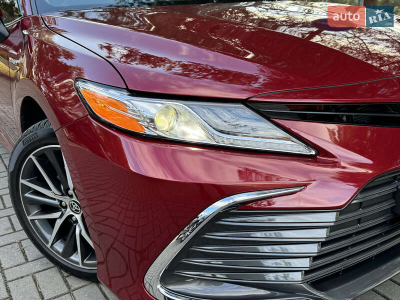 Седан Toyota Camry 2021 в Дрогобыче
