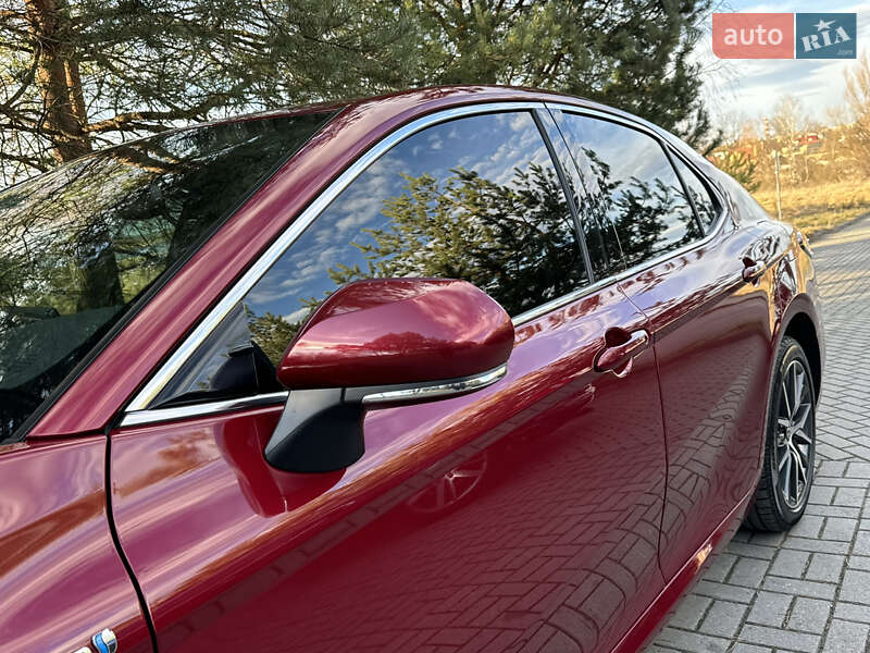 Седан Toyota Camry 2021 в Дрогобыче