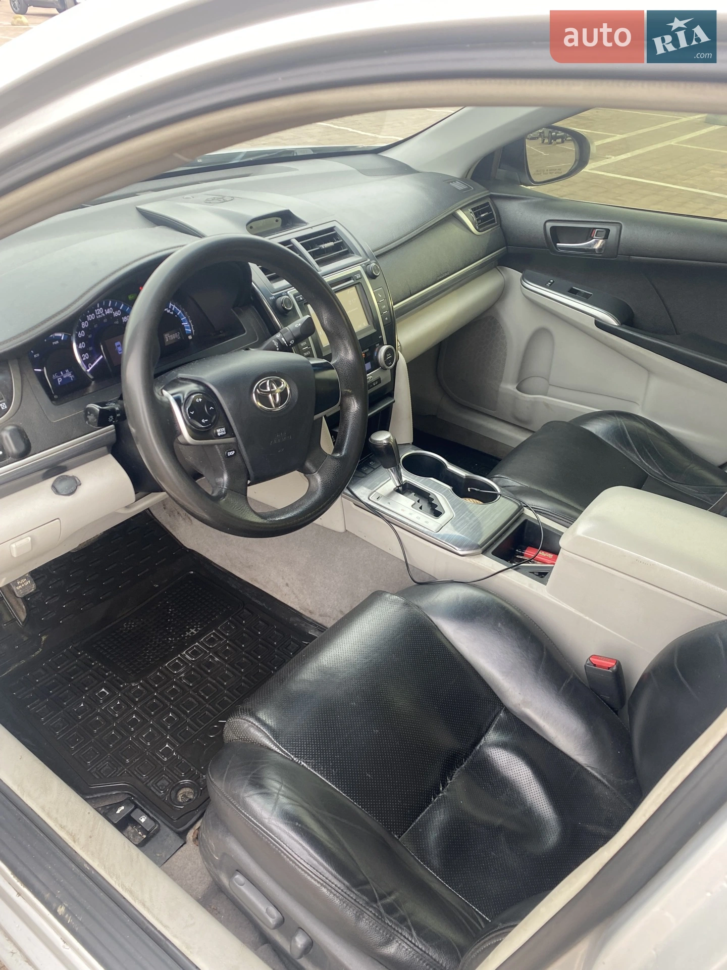 2012 Toyota Camry - мініатюра 3