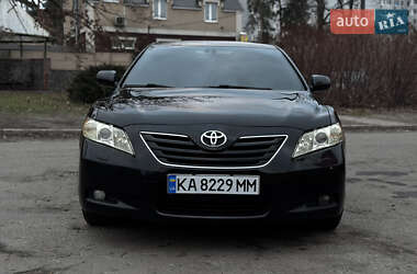 Седан Toyota Camry 2008 в Києві