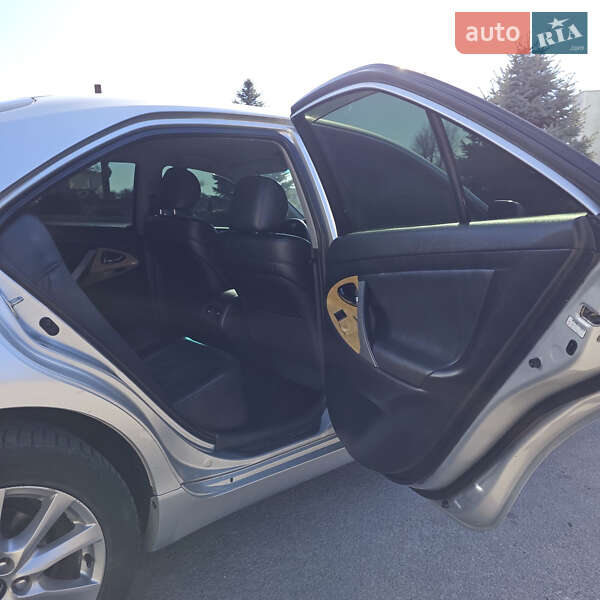 Седан Toyota Camry 2006 в Кам'янському