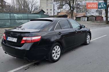 Седан Toyota Camry 2006 в Малині