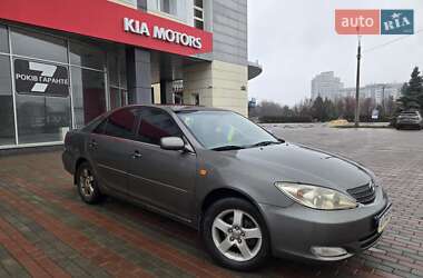 Седан Toyota Camry 2003 в Харькове