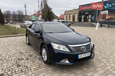 Седан Toyota Camry 2012 в Любашевке