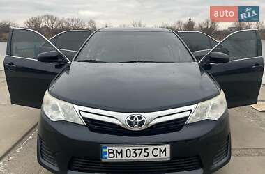 Седан Toyota Camry 2013 в Староконстантинове