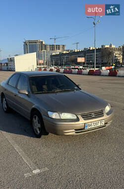 Седан Toyota Camry 1999 в Одесі