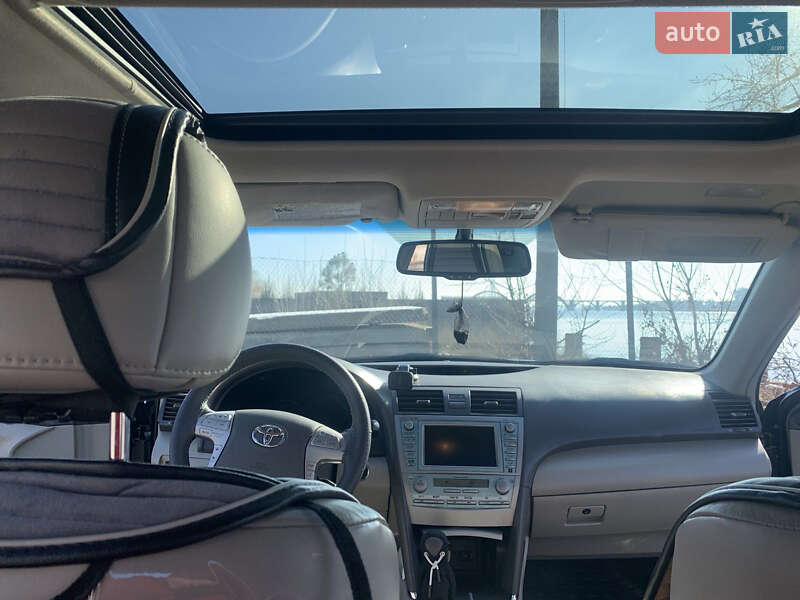 Седан Toyota Camry 2008 в Дніпрі