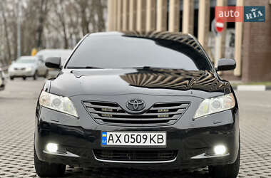 Седан Toyota Camry 2008 в Харкові