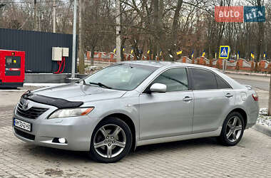 Седан Toyota Camry 2006 в Кропивницькому