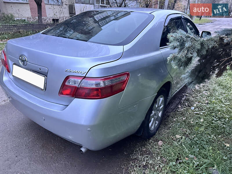 Седан Toyota Camry 2008 в Мукачевому