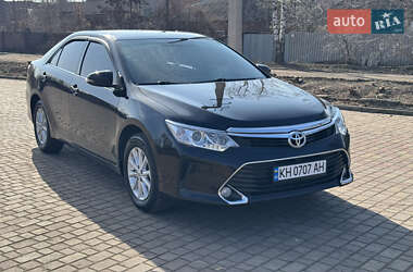 Седан Toyota Camry 2017 в Краматорске