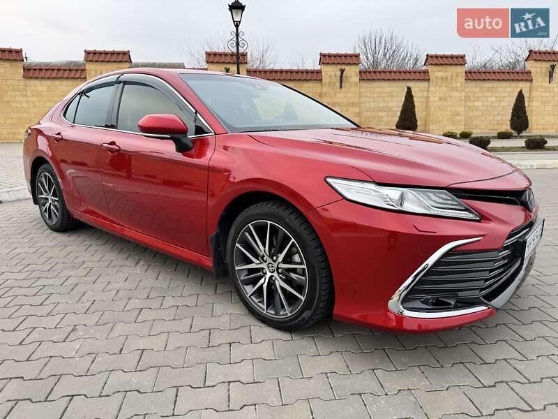 Седан Toyota Camry 2022 в Измаиле