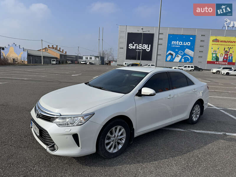 Седан Toyota Camry 2015 в Черновцах фото 4 Седан Toyota Camry 2015 в Черновцах