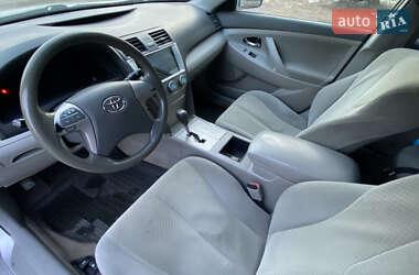 Седан Toyota Camry 2007 в Києві