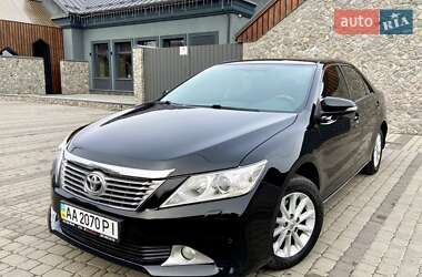 Седан Toyota Camry 2013 в Белой Церкви