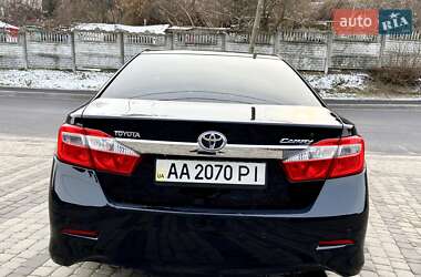 Седан Toyota Camry 2013 в Белой Церкви