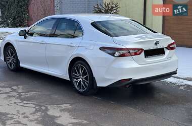 Седан Toyota Camry 2021 в Одессе