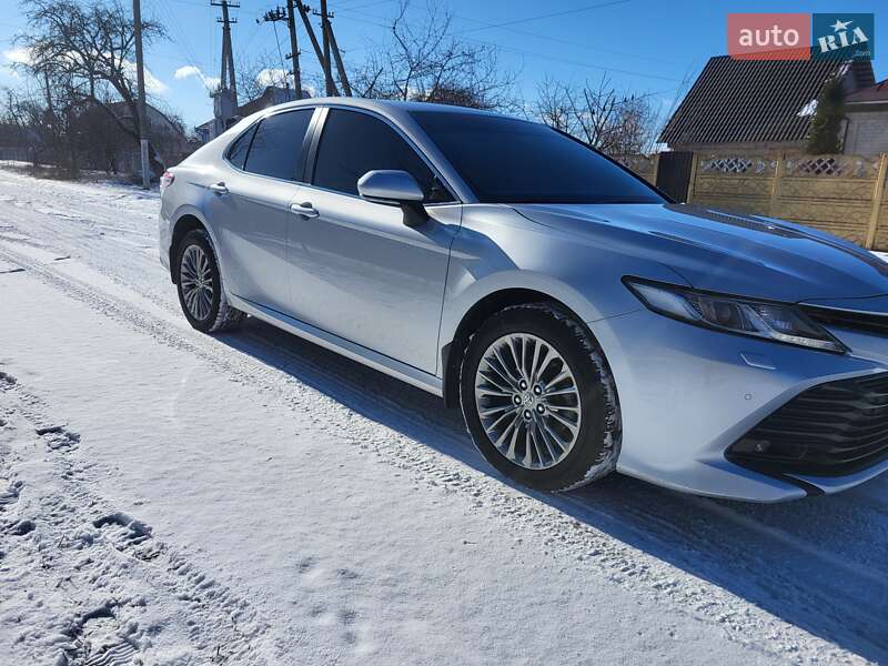 Седан Toyota Camry 2018 в Черкассах фото 3 Седан Toyota Camry 2018 в Черкассах