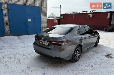 Седан Toyota Camry 2022 в Харькове