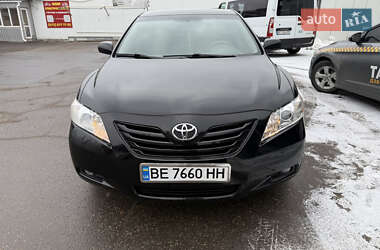 Седан Toyota Camry 2007 в Николаеве