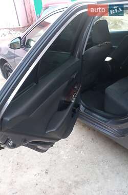 Седан Toyota Camry 2015 в 