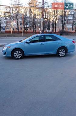 Седан Toyota Camry 2012 в 
