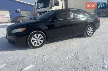 Седан Toyota Camry 2006 в Києві