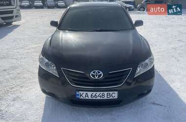 Седан Toyota Camry 2006 в Києві