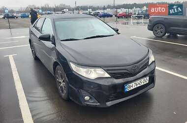 Седан Toyota Camry 2015 в Одессе